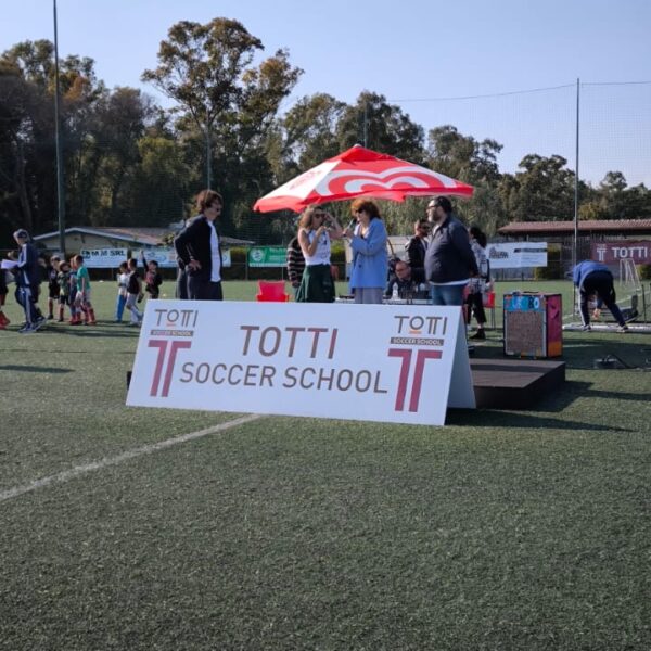 agop-totti-soccer-school (9)